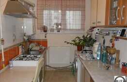 Vanzare 2 camere decomandate, in zona Casa Radio. Loc de parcare de la primarie!