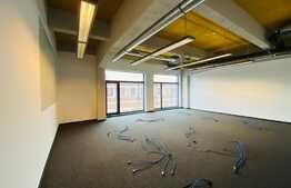 Spatii de birouri- Cladire clasa A, intre 150 -1400 mp, zona semicentrala