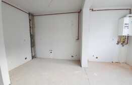 Apartament de 3 camere, semifinisat, 86 mp, zona Vivo!