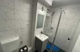 Apartament de 2 camere, decomandat, 60 mp, zona Iulius Mall