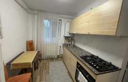 Apartament de 2 camere, decomandat, 60 mp, zona Iulius Mall