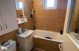 Apartament de 3 camere, 65 mp, zona Noua 