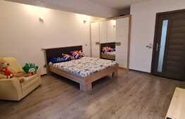 2 camere decomandate, 60 mp, loc de parcare, zona Calea Turzii