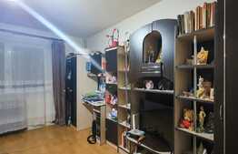 Apartament decomandat, 61 mp utili, etaj intermediar, zona Calea Baciului