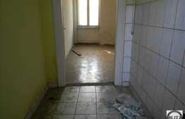 3 camere, 80 mp, terasa, zona semicentrala