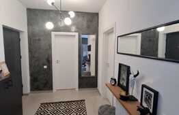 Apartament modern, acces restrictionat, parcare, aer conditionat, semineu, zona Cetatii