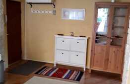 Apartament 2 camere la vila, curte, 50 mp, cartierul Andrei Muresan