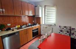 Apartament 2 camere decomandate, 54 mp, 2 balcoane, etaj intermediar, zona Stejarului