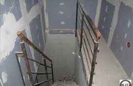 Vanzare apartament 4 camere, 106 mp utili, zona E. Quinet, semifinisat