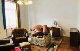 Apartament de 3 camere, pretabil locuit sau birou, zona Ultracentrala