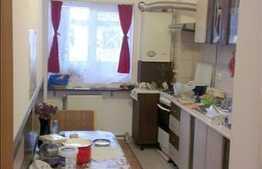 1 camera de vanzare, decomandat, 34 mp utili, zona Byron, cu boxa si parcare