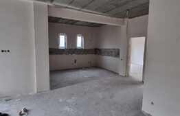 Penthouse finisat cu 3 camere, 89 mp, incalzire in pardoseala zona Terra