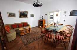 Casa cu 2 apartamente, teren 1400mp, acces comun si panorama!