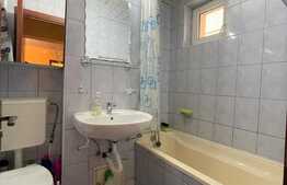 Apartament 3 camere, 60 mp, parcare, zona strazii Bucium 