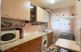 Apartament 3 camere, 60 mp, parcare, zona strazii Bucium 