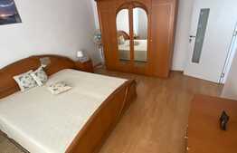 Apartament de inchiriat la casa, 70 mp, loc de parcare, zona Pod Ira