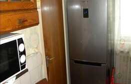 De vanzare apartament 4 camere decomandate, zona Complex Big. Boxa inclusa!