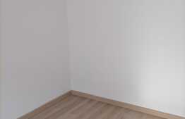 Apartament de 3 camere, 80 mp, balcon, boxa, complex Urban