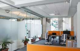 Cladire de birouri,  Ultracentral