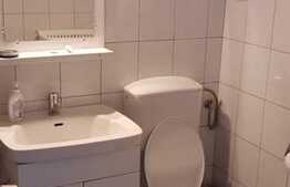 Garsoniera de 35 mp, etaj intermediar, zona Piata 1 Mai