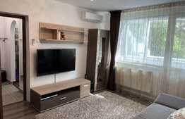 Apartament 2 camere, 50 mp, AC, prima inchiriere, zona Parcului Central