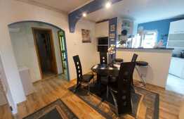 Apartament 3 camere, 76mp, decomandat, etaj intermediar