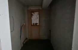 Oportunitate,ap 2 camere,40 mp,parcare inclusa,boxa,zona Teilor