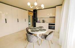 Apartament cu 2 camere modern, etaj intermediar. Zona Vivo!