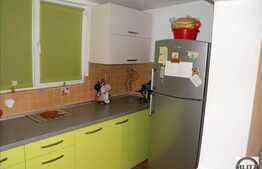 Apartament cu 3 camere, 80 mp, zona TERRA, boxa subsol, loc de parcare!