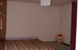 Vanzare apartament 2 camere decomandate, 50 mp, zona Iulius Mall. Loc de parcare