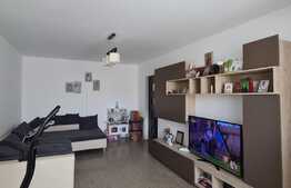 Apartament 3 camere, decomandat, 70 mp, zona Astra