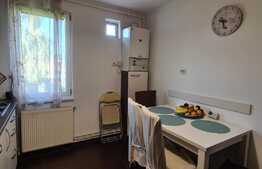 Apartament 3 camere, decomandat, 70 mp, zona Astra