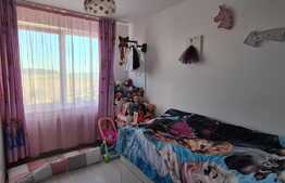 Apartament 3 camere, decomandat, 70 mp, zona Astra