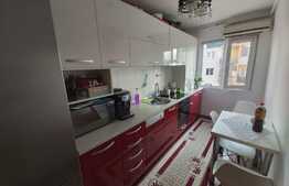 Apartament 3 camere, 68 mp, etaj intermediar, zona Oasului