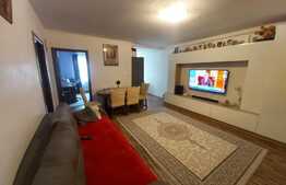 Apartament 3 camere, 68 mp, etaj intermediar, zona Oasului