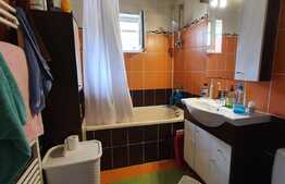 Apartament 3 camere decomandat, 77 mp, zona Vivo.