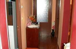 Vanzare 3 camere, 54 mp utili, zona Mehedinti, cu boxa si 2 locuri de parcare