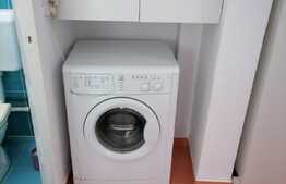 Apartament de 3 camere, decomandat, Racadau