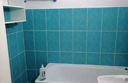 Apartament de 3 camere, decomandat, Racadau