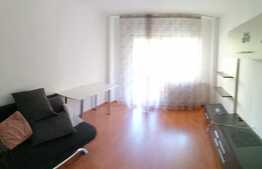 Apartament de 3 camere, decomandat, Racadau