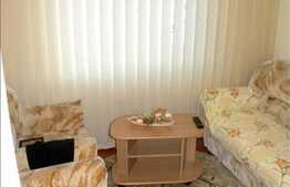 3 camere decomandate de vanzare, zona strazii Mehedinti. Loc de parcare si boxa!