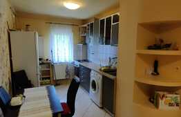 Apartament cu 4 camere decomandat , 80mp, etaj intermediar, zona Calea Floresti