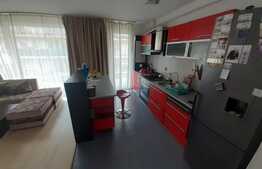 Apartament 2 camere, zona centrala Floresti!
