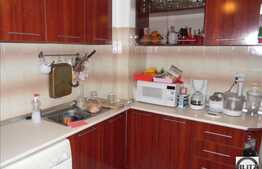 Vanzare apartament 2 camere, decomandat, 50 mp utili, zona Profi