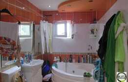 3 camere, 68 mp, boxa, zona strazii Bucium