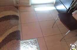 3 camere, 68 mp, boxa, zona strazii Bucium