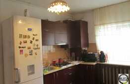 1 camera, 42 mp, mobilat, 2 parcari, boxa, zona strazii Bucovina