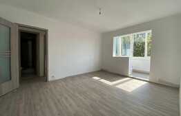 Apartament de 2 camere, 43 mp, zona Tractorul 