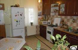 Vanzare 3 camere decomandate, 66.6 mp. Imobil izolat termic!