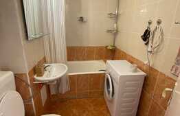 Apartament de 2 camere, decomandat, 50 mp, zona Racadau 